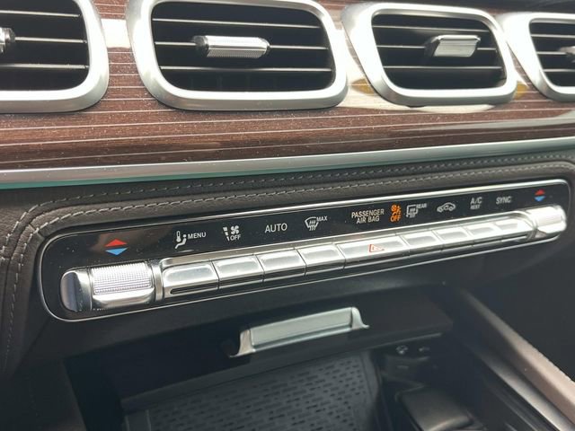 Used 2022 Mercedes-Benz GLS 450 4MATIC image 38