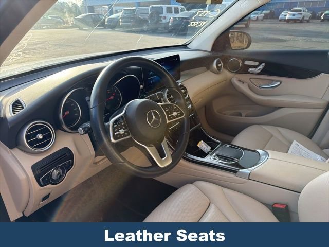 Used 2022 Mercedes-Benz GLC 300 w/ Premium Package Lite image 4