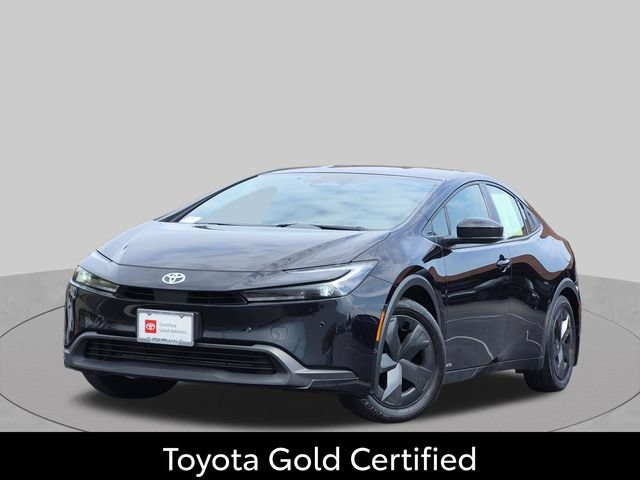 Certified 2025 Toyota Prius LE AWD/4WD image 1