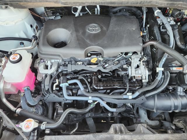 Certified 2021 Toyota Sienna Platinum FWD image 32
