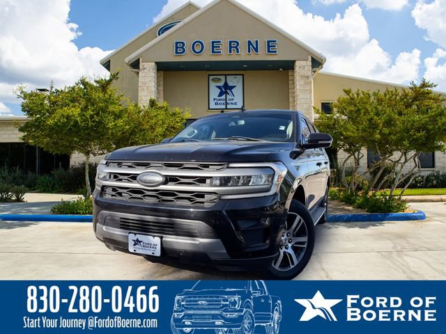 Used 2023 Ford Expedition XLT image 1