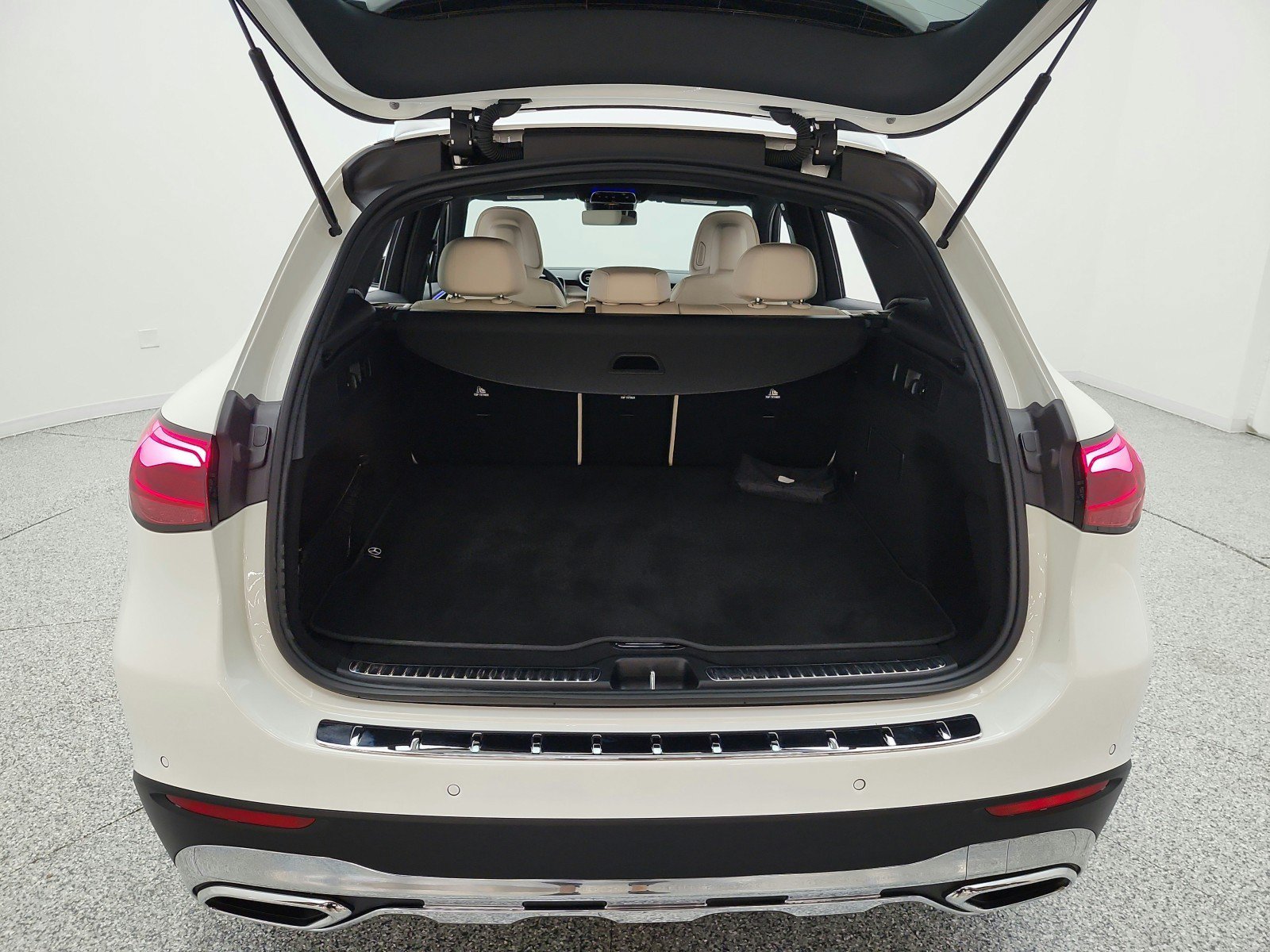 Used 2026 Mercedes-Benz GLC 300 image 20