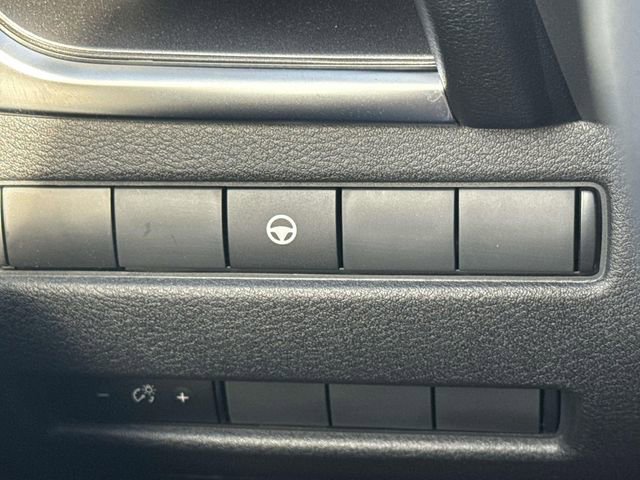 Certified 2023 Nissan Rogue SV image 24