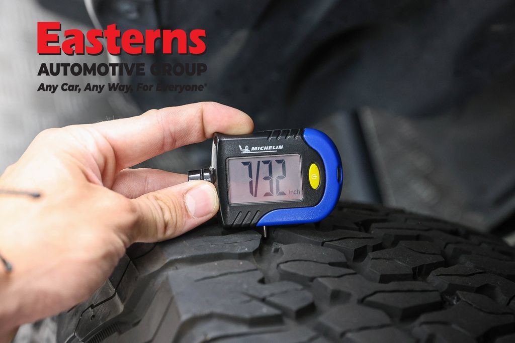 Used 2024 Toyota Tacoma TRD Off-Road AWD/4WD image 25