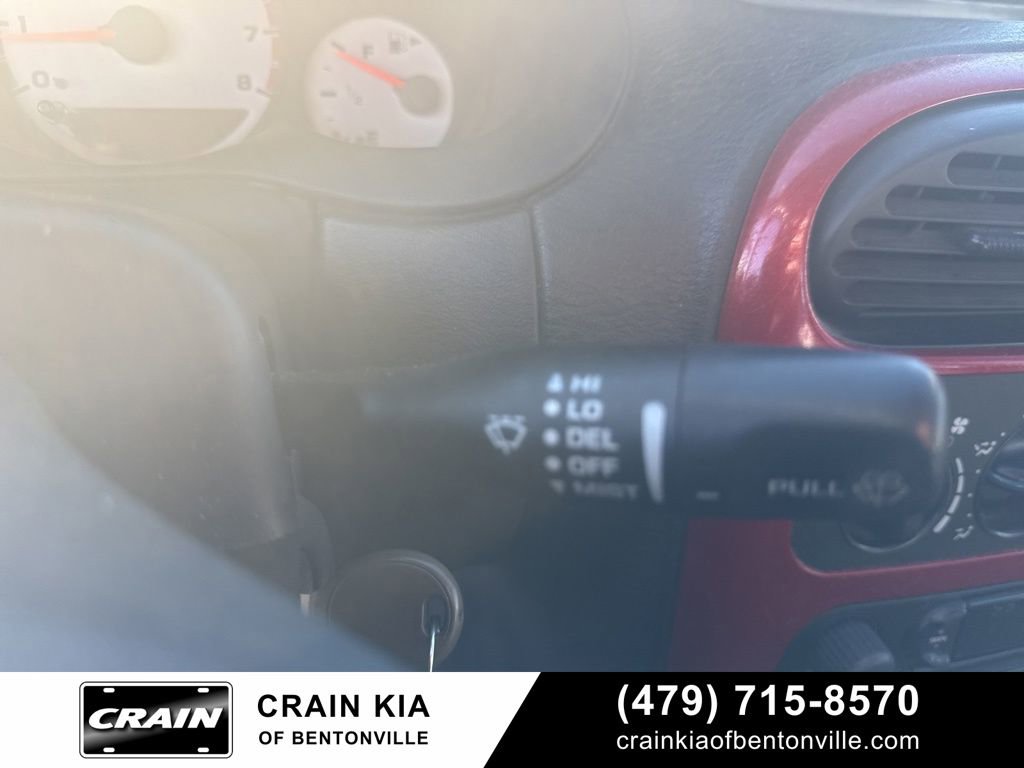 Used 2005 Dodge Neon SXT w/ Sport Appearance Group image 33