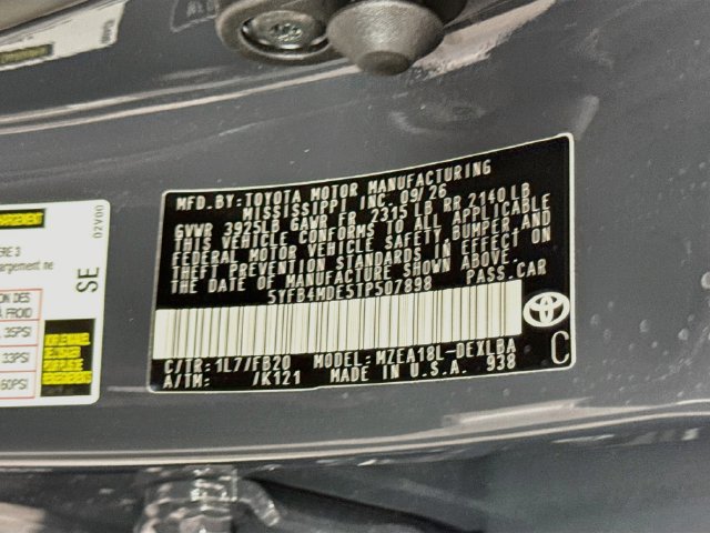 Certified 2026 Toyota Corolla LE w/ Carpet Mat Package (TMS) FWD image 31