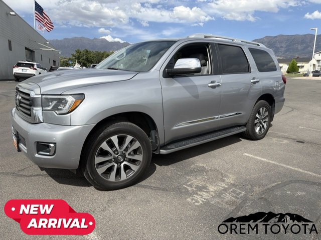Used 2018 Toyota Sequoia Limited w/ Safety & Convenience Package AWD/4WD image 2