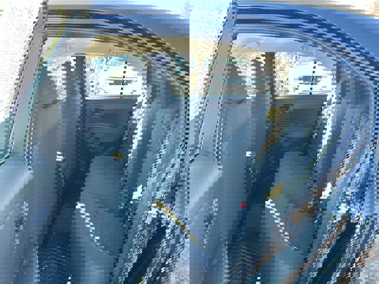 Used 2022 Toyota Corolla LE image 24