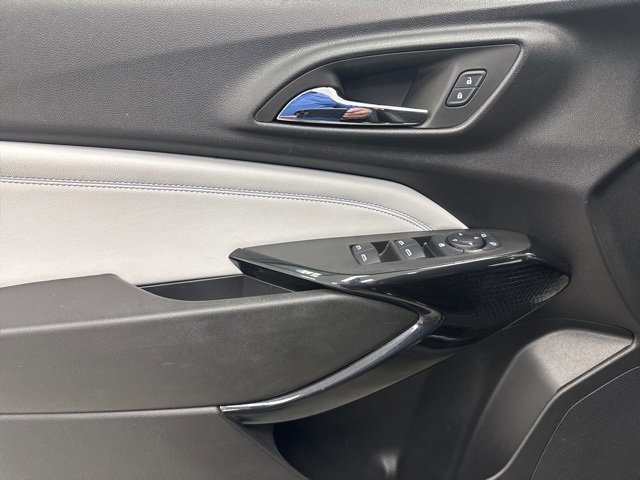Used 2024 Chevrolet Trax LT image 9