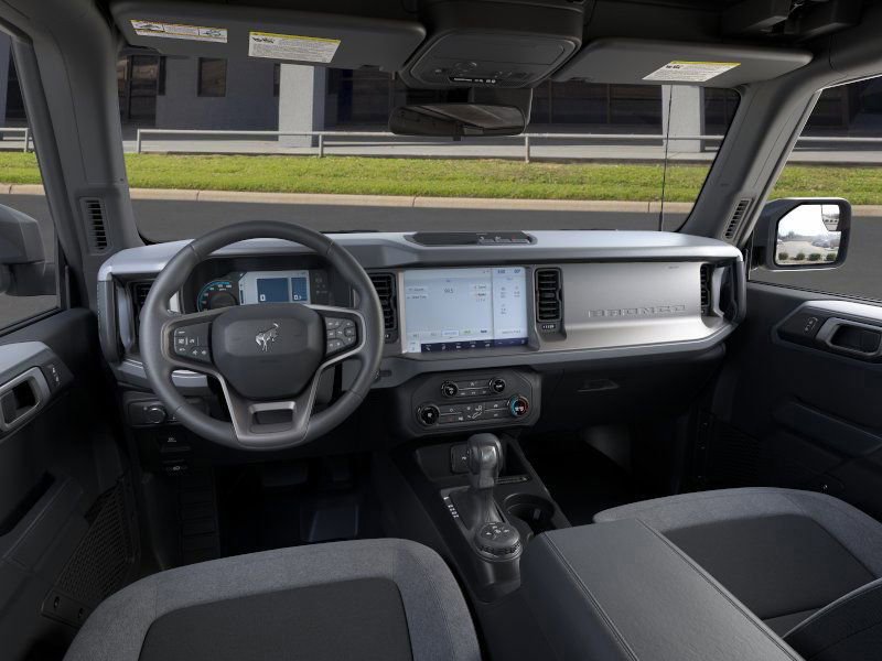 New 2025 Ford Bronco 4-Door image 9