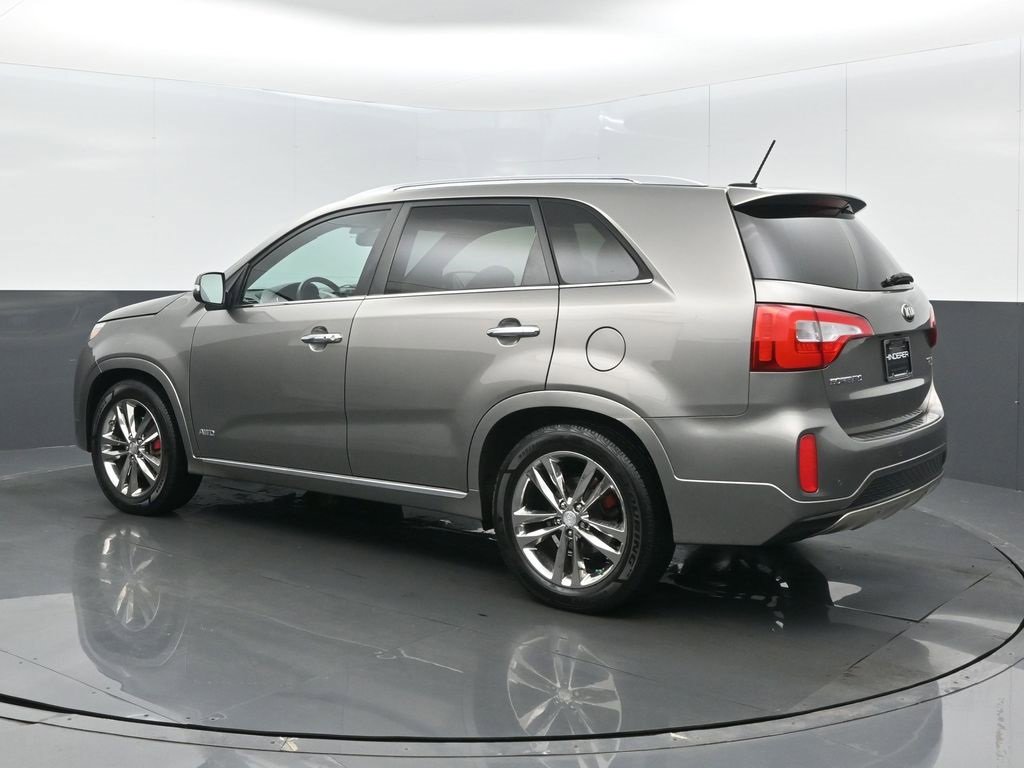Used 2014 Kia Sorento SX image 16