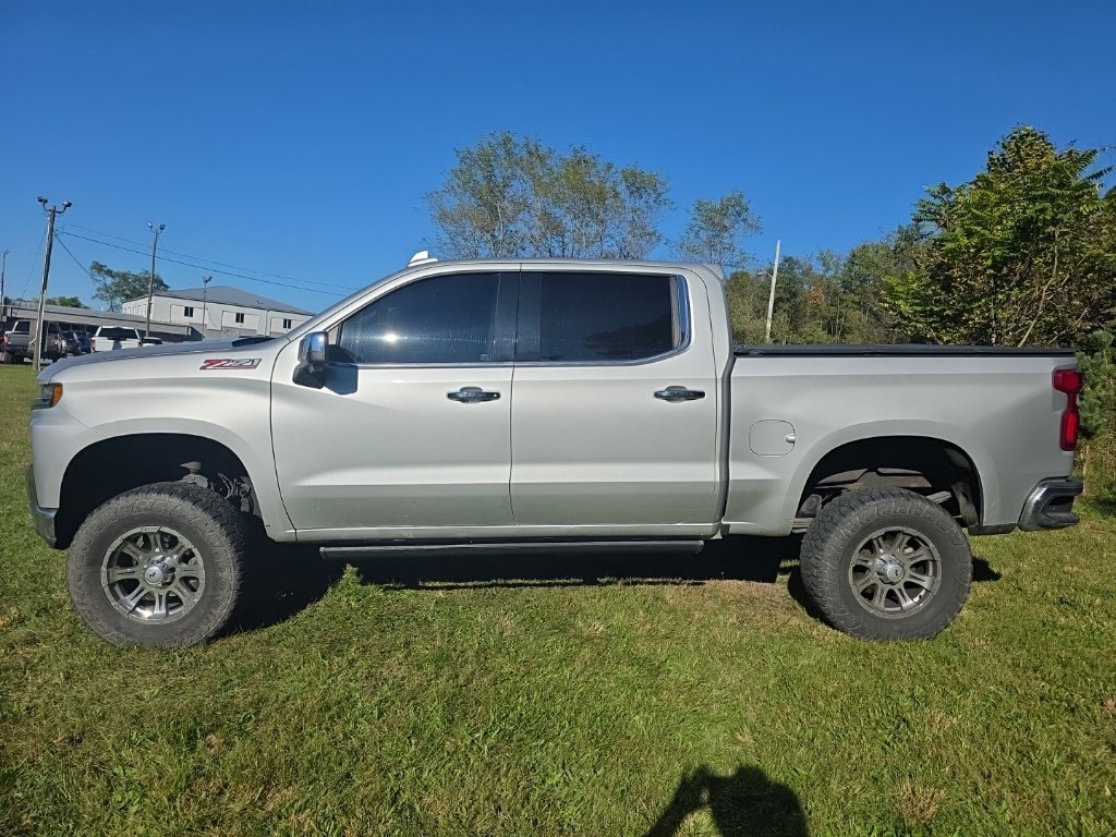 Used 2019 Chevrolet Silverado 1500 LTZ w/ LTZ Premium Package AWD/4WD image 4