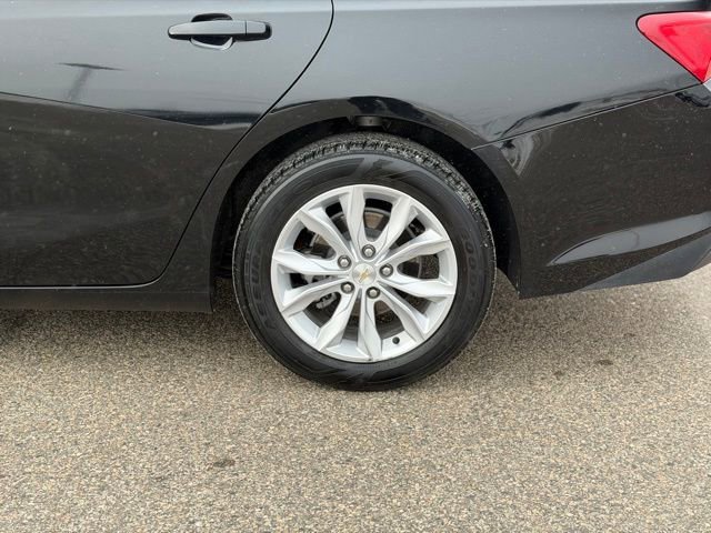Used 2025 Chevrolet Malibu LT image 13