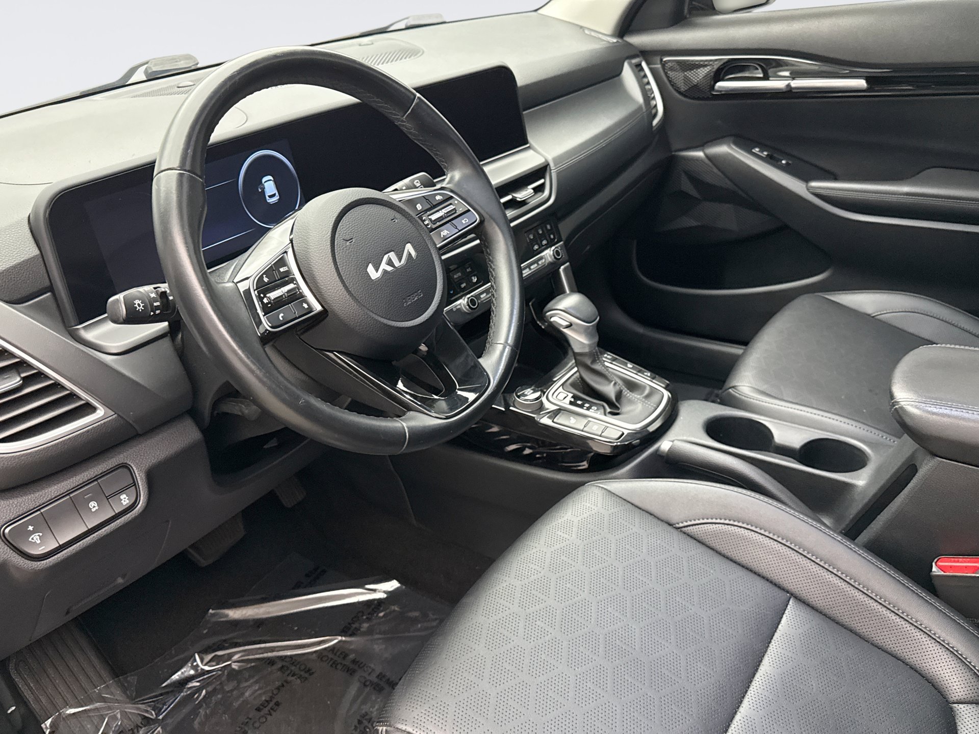 Used 2024 Kia Seltos EX AWD/4WD image 10