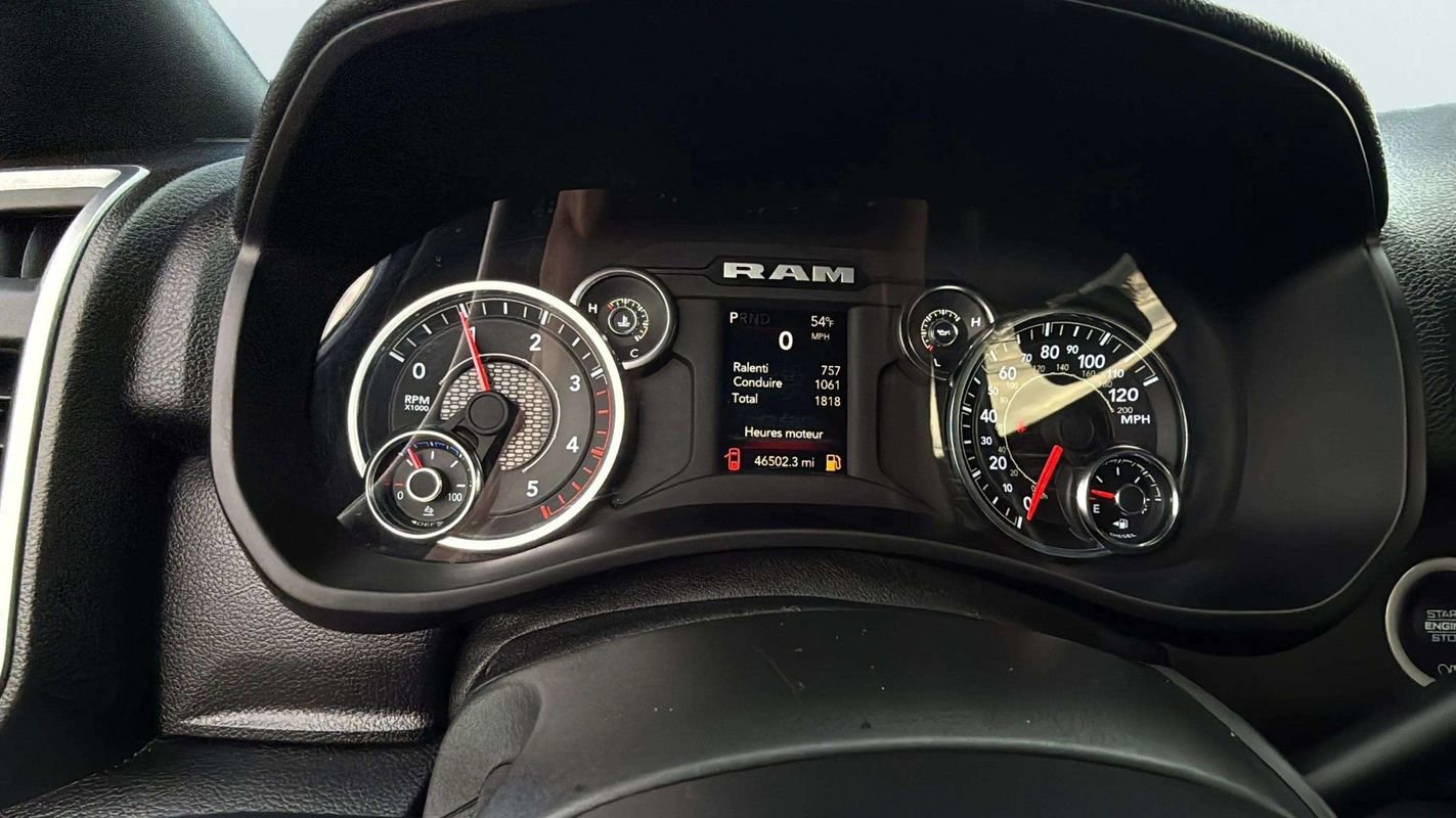 Used 2024 RAM 2500 Big Horn AWD/4WD image 11