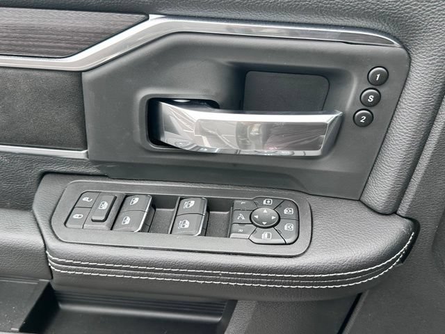 New 2026 RAM 3500 Laramie AWD/4WD image 16