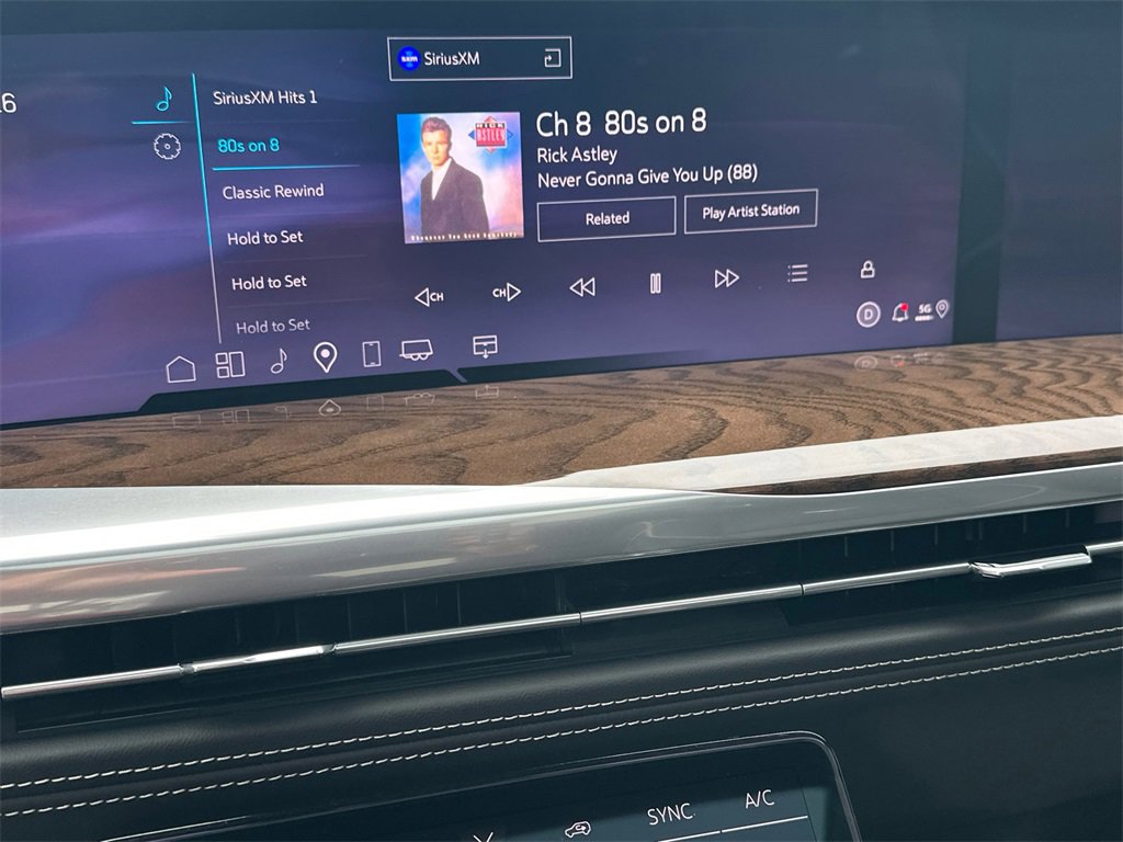 Used 2025 Cadillac Escalade Sport Platinum image 30