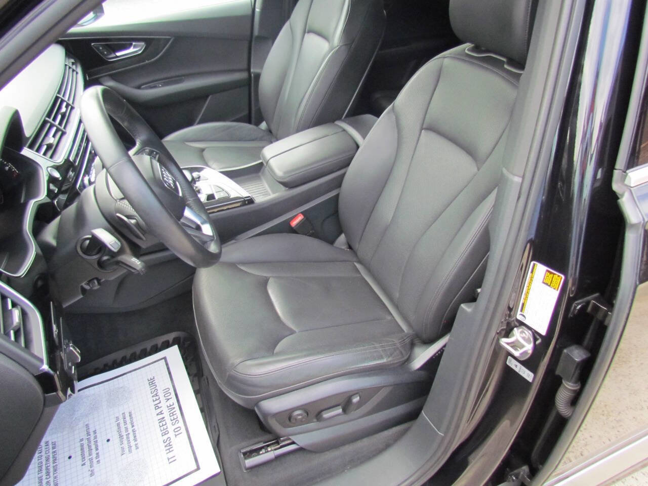 Used 2017 Audi Q7 3.0T Premium Plus image 11