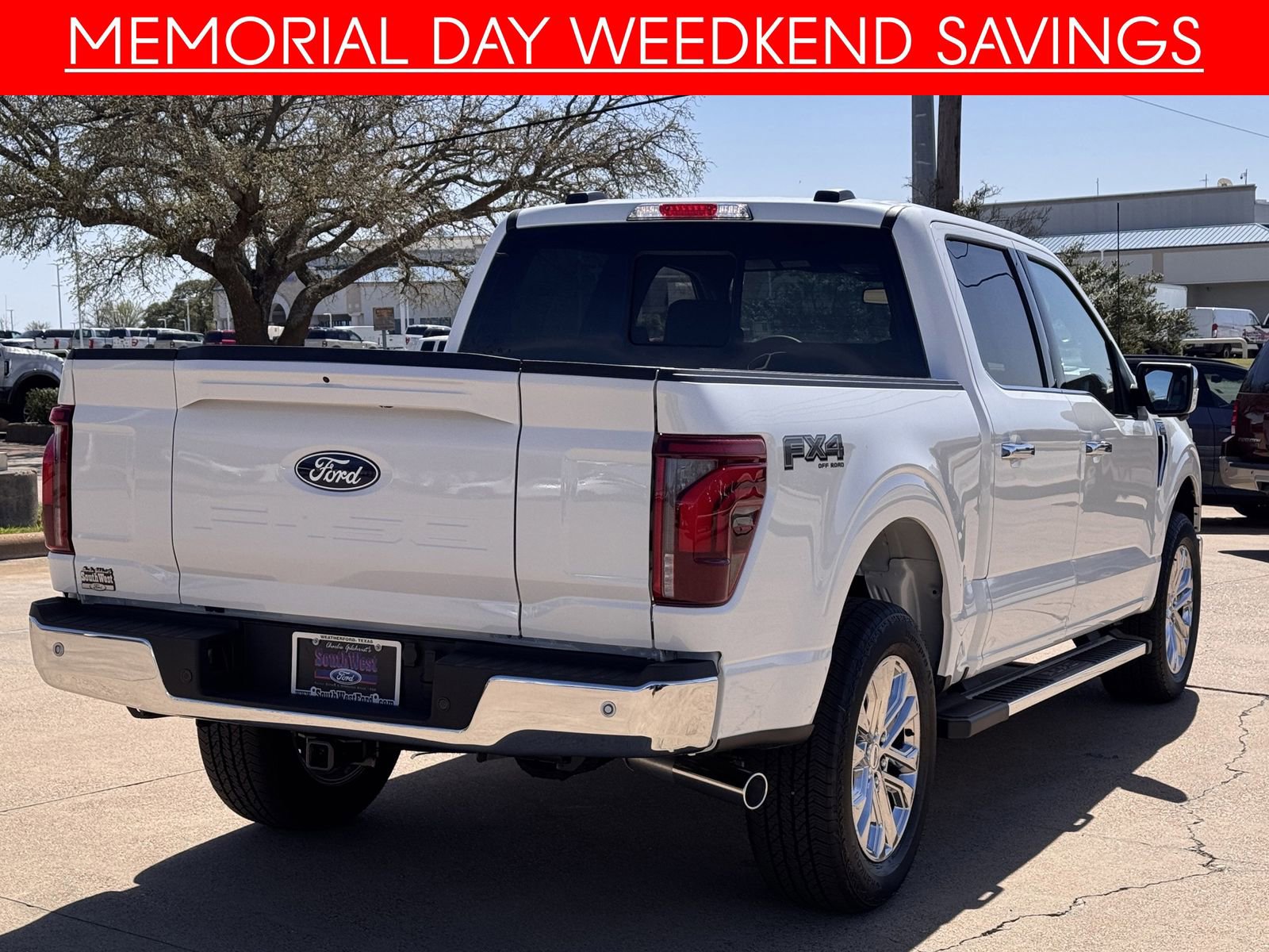 Used 2025 Ford F150 Lariat w/ Equipment Group 501A Mid AWD/4WD image 4