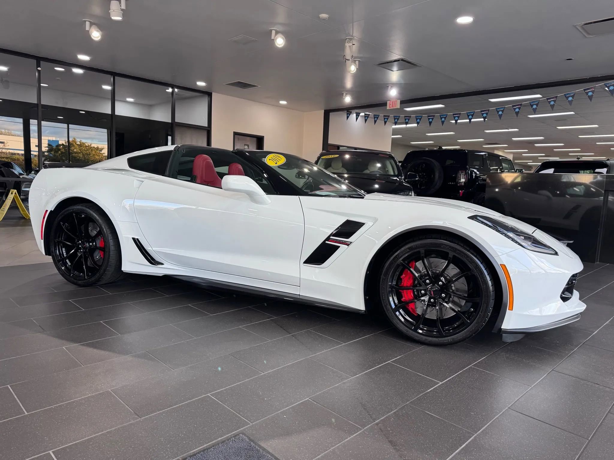 Used 2019 Chevrolet Corvette Grand Sport image 7