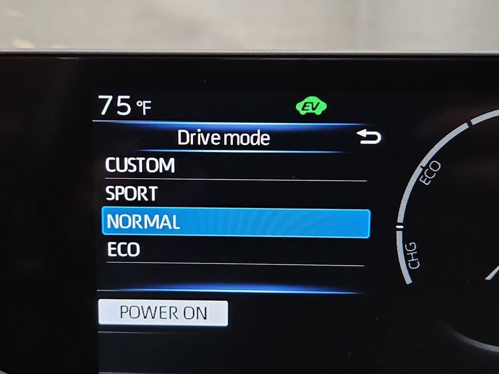 New 2026 Toyota Prius LE image 15