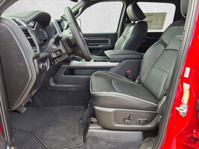 New 2026 RAM 2500 Laramie AWD/4WD image 4