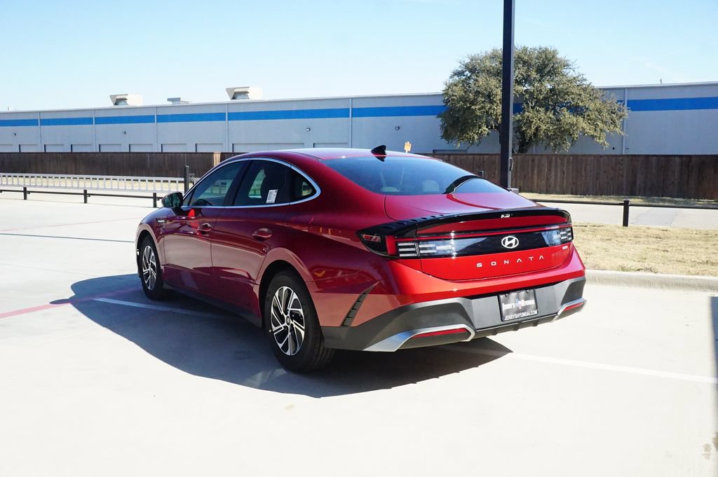 New 2026 Hyundai Sonata Blue FWD image 5