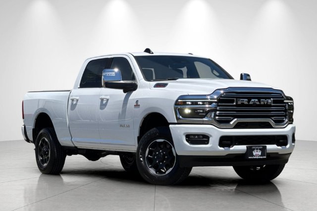 New 2025 RAM 2500 Laramie AWD/4WD image 2