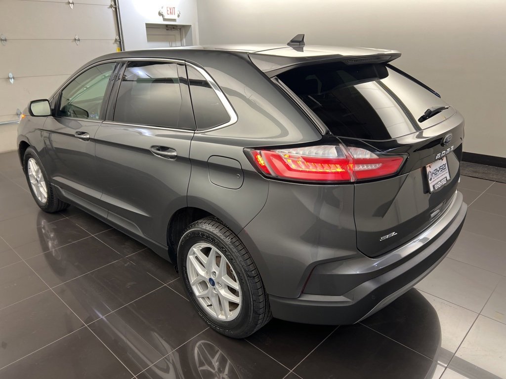 Certified 2022 Ford Edge SEL w/ Convenience Package image 4
