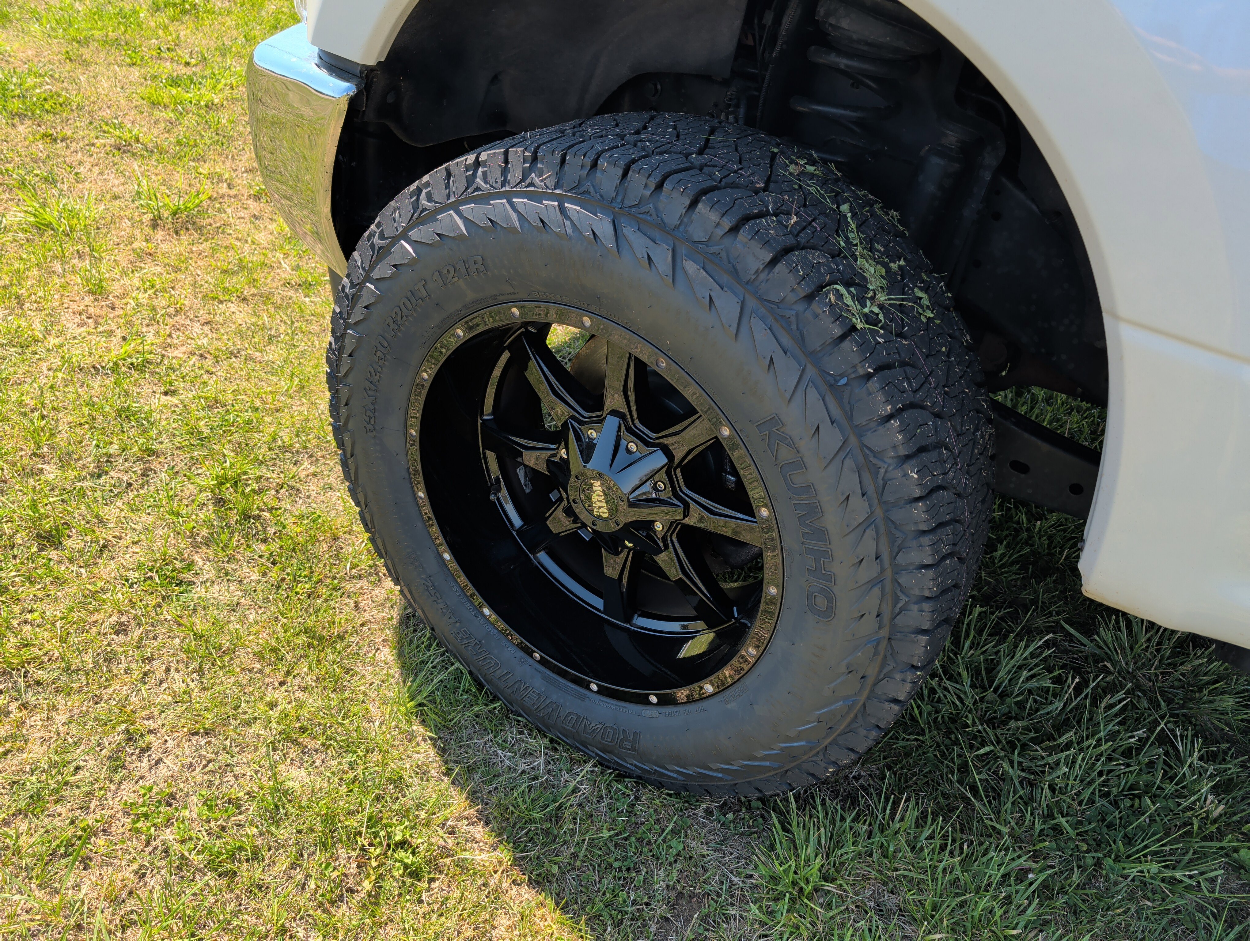 Used 2019 Ford F350 Lariat w/ Lariat Ultimate Package image 10