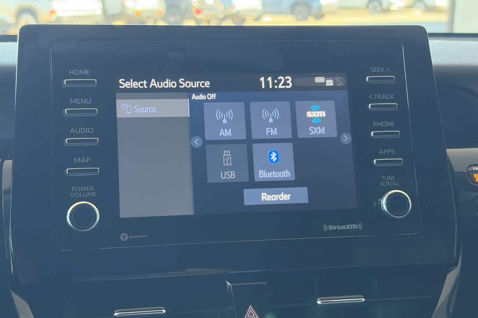 Used 2022 Toyota Camry SE FWD image 18