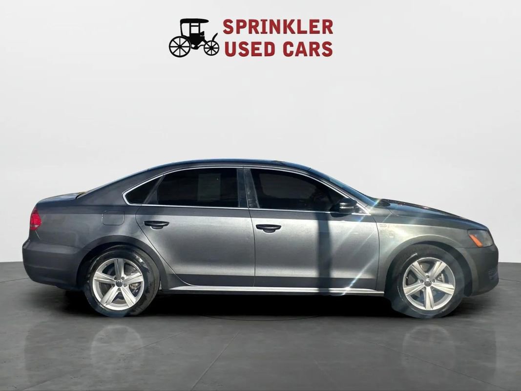 Used 2014 Volkswagen Passat 1.8T Wolfsburg Edition image 3