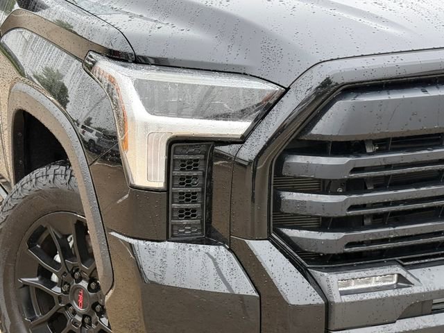 Used 2022 Toyota Tundra SR5 AWD/4WD image 2