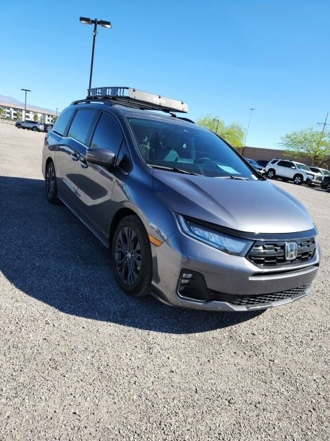 Certified 2025 Honda Odyssey Touring image 3