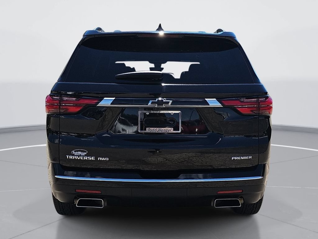 Certified 2023 Chevrolet Traverse Premier w/ LPO, Floor Liner Package AWD/4WD image 5