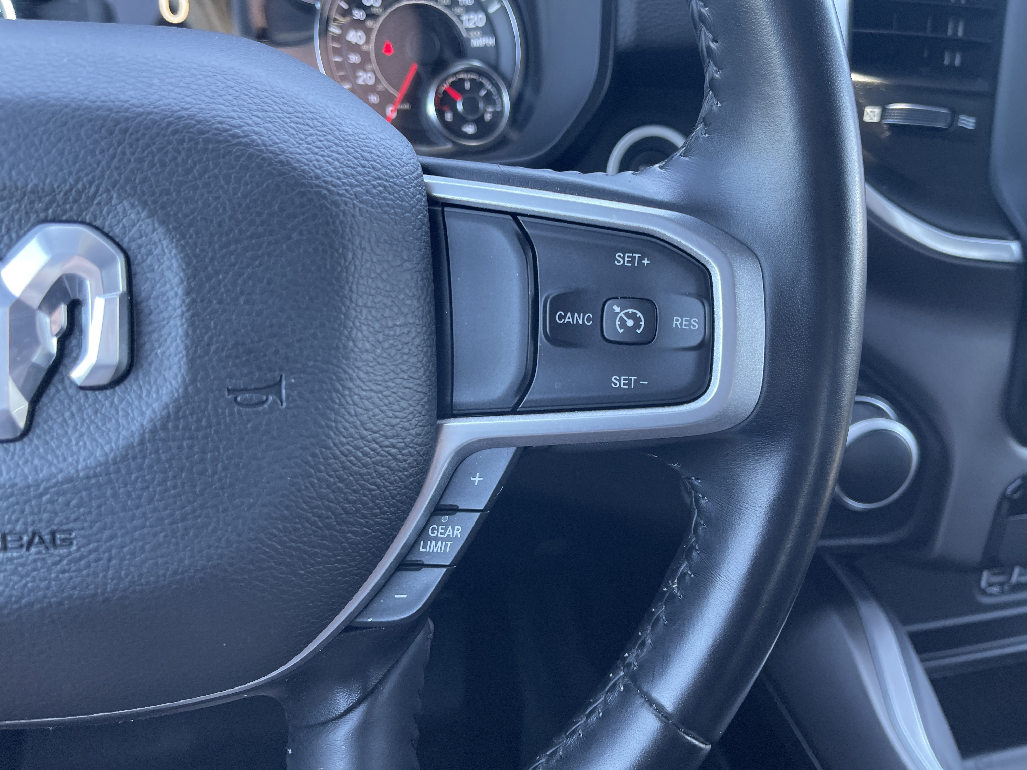 Used 2021 RAM 1500 Big Horn AWD/4WD image 19