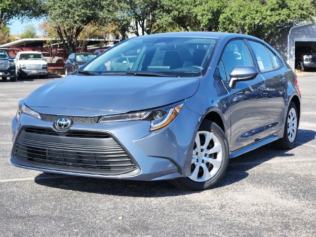 New 2027 Toyota Corolla LE FWD image 1