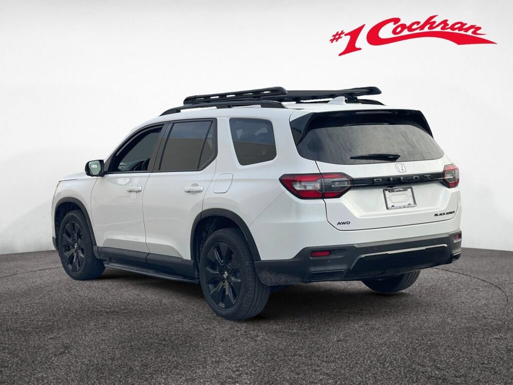 New 2026 Honda Pilot Black Edition image 4
