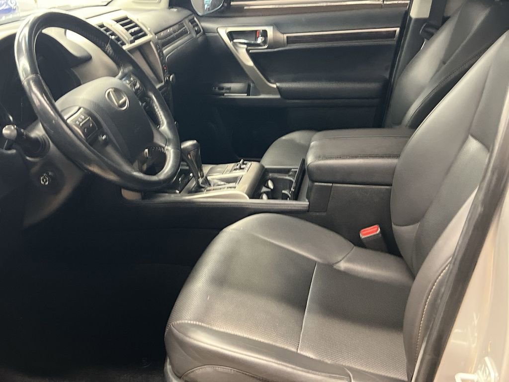 Used 2015 Lexus GX 460 w/ Navigation Package AWD/4WD image 10