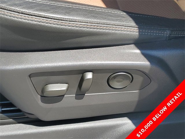 Used 2024 Chevrolet Silverado 1500 High Country image 24