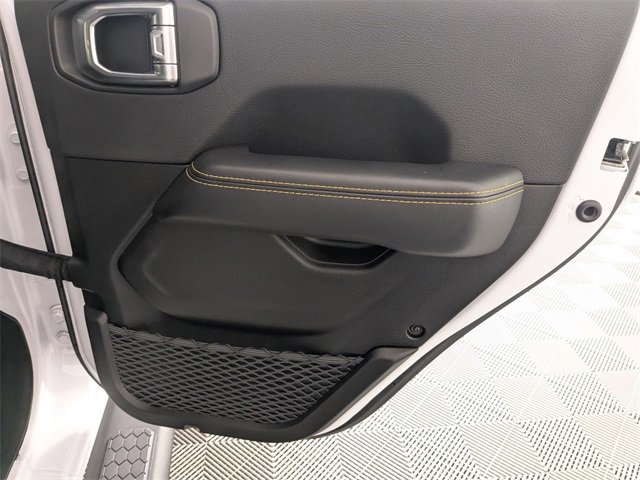 Used 2024 Jeep Wrangler Sahara w/ Technology Group image 32