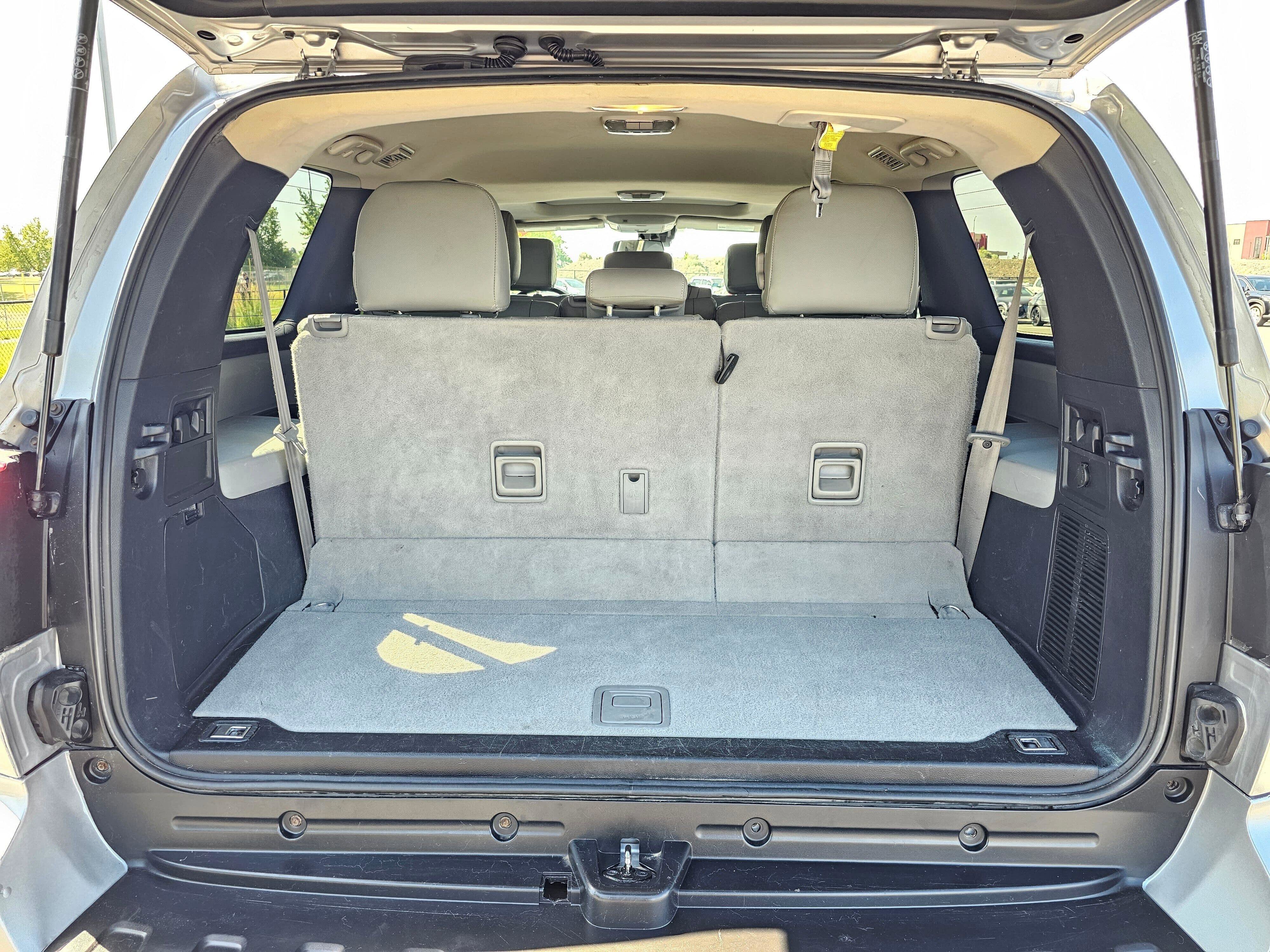 Used 2019 Toyota Sequoia SR5 AWD/4WD image 14