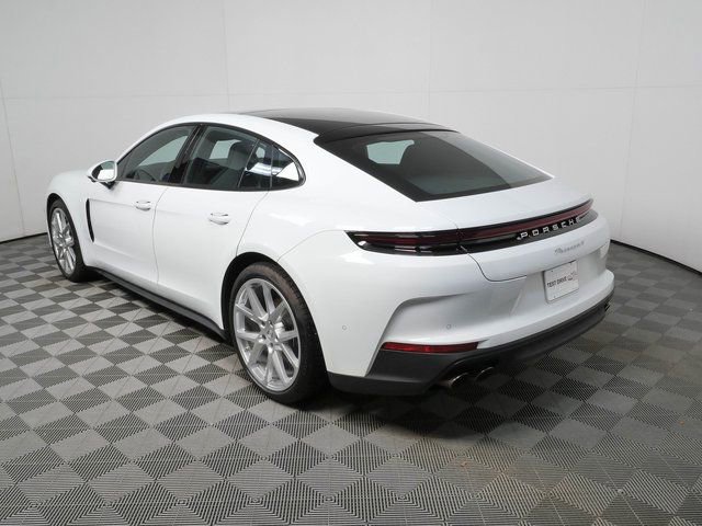 Certified 2024 Porsche Panamera 4 AWD/4WD image 3
