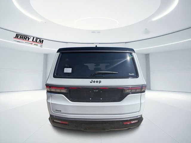 New 2026 Jeep Grand Wagoneer L Summit w/ Rear Seat Video Group I image 4
