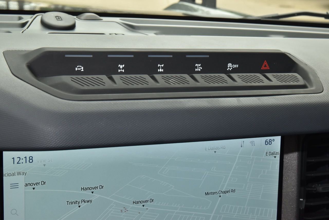 Certified 2025 Ford Bronco Badlands image 28