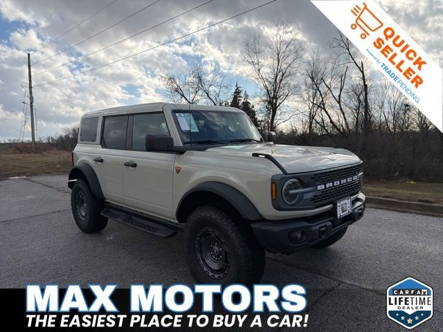 New 2025 Ford Bronco Badlands w/ Sasquatch Package