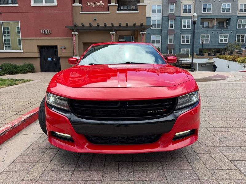 Used 2016 Dodge Charger R/T w/ Plus Group RWD image 11