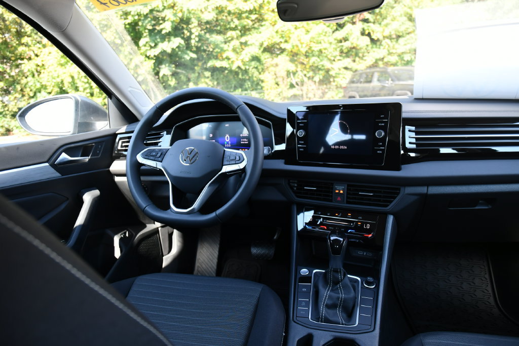 New 2027 Volkswagen Jetta S FWD image 19