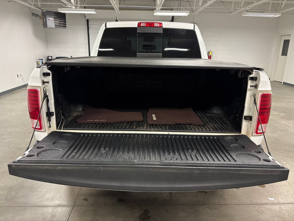 Used 2015 RAM 1500 Laramie w/ Convenience Group AWD/4WD image 18