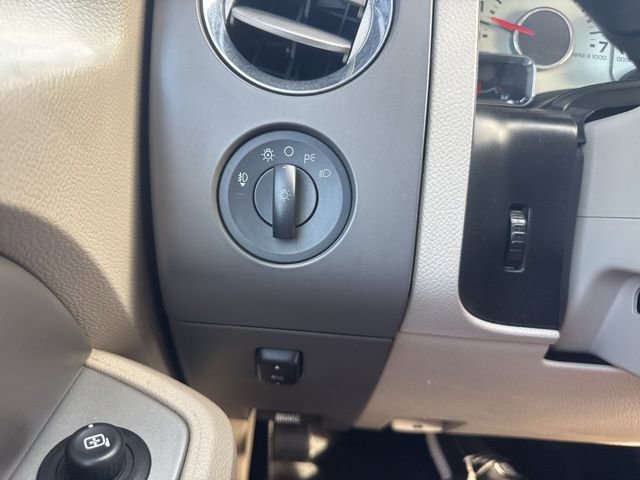 Used 2013 Ford Expedition XLT w/ HD Trailer Tow Pkg AWD/4WD image 23